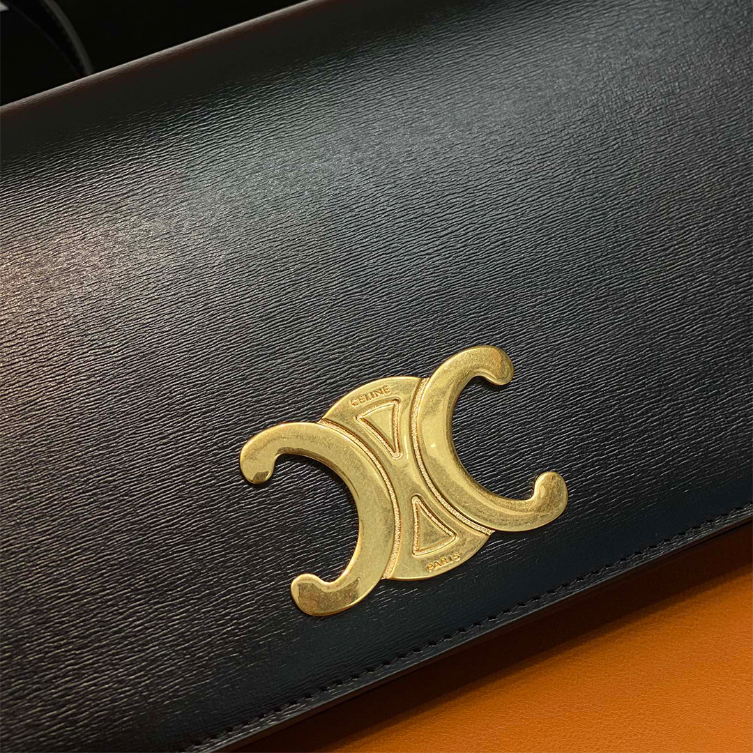 CELINE-trapeze triomphe