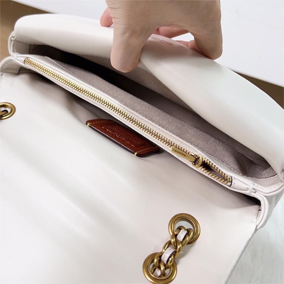 Coach-cp300 quilting tabby