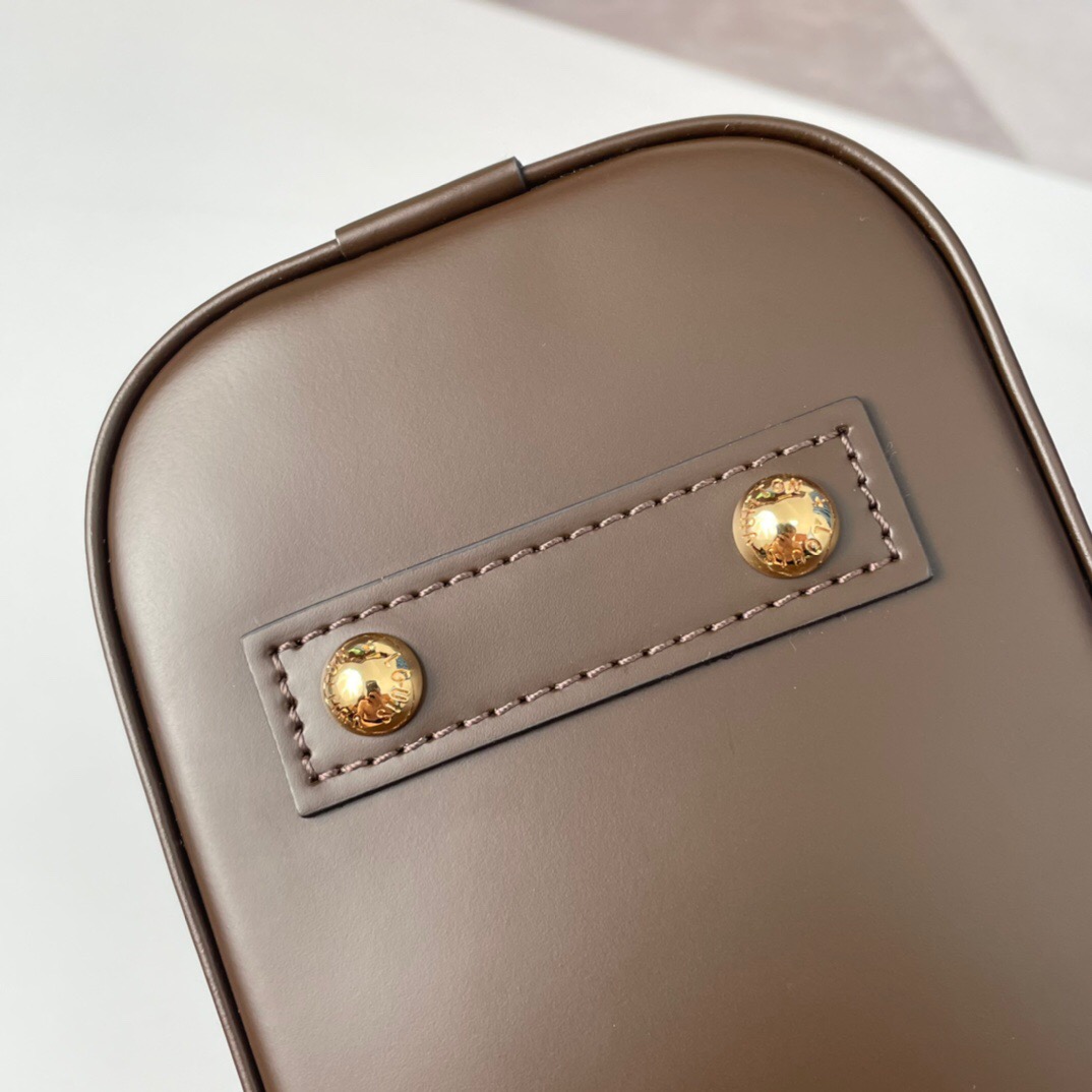 LV-Chessboard Shell Bag