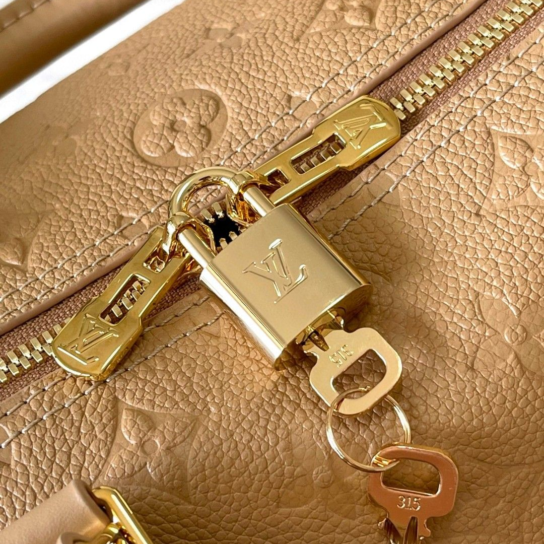 LOUIS VUITTON - Speedy Soft 30 Cowhide Leather Shoulder Crossbody Travel Bag