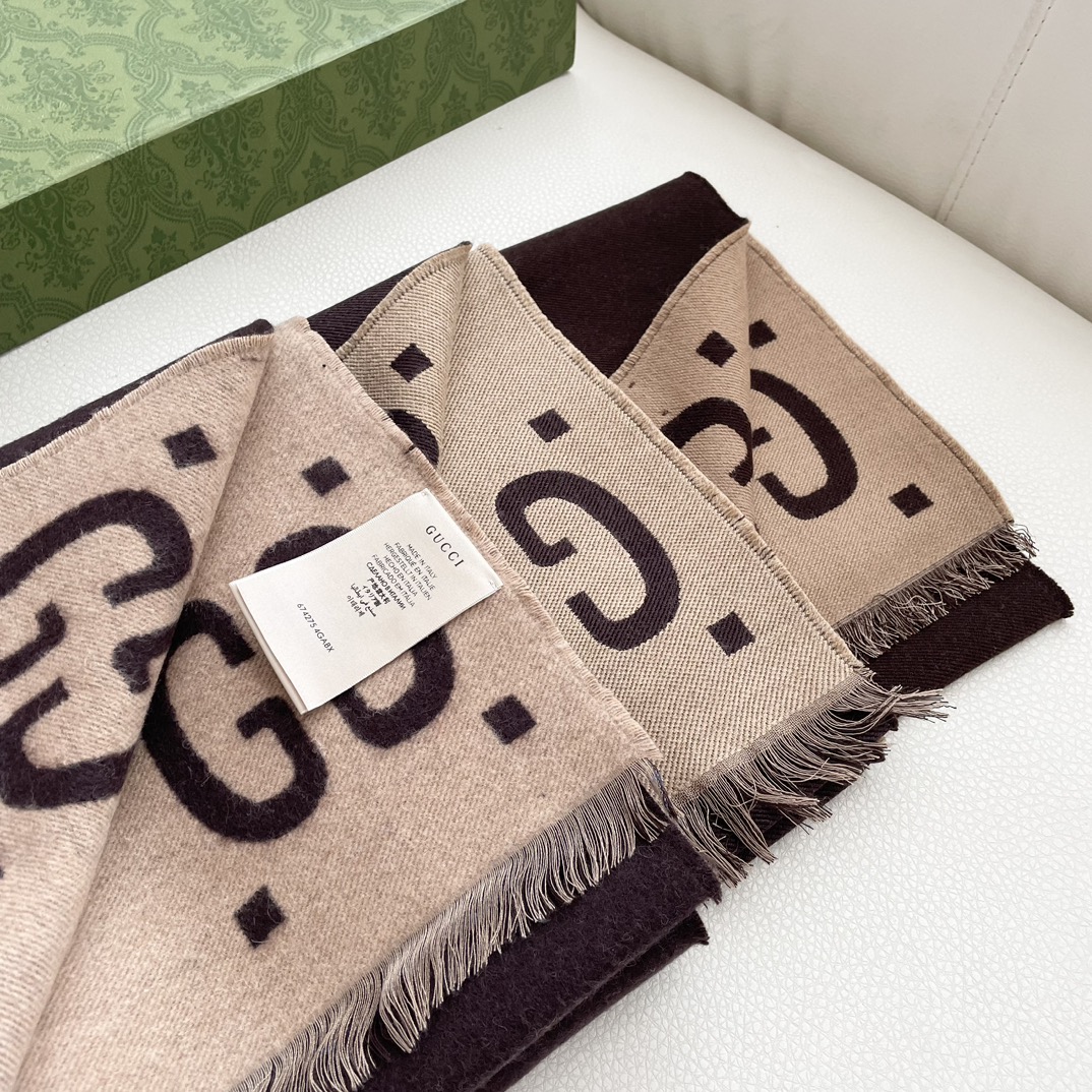 GUCCI-Jacquard wool long scarf