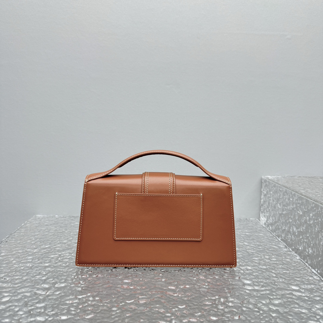 Jacquemus-Bamnino's new crossbody bag Light Brown