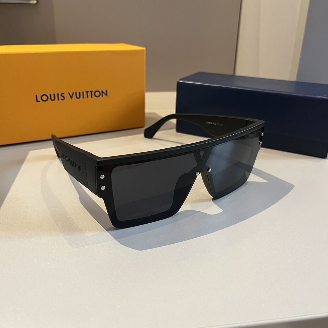 LV-Cool Style Large Box Sunglasses