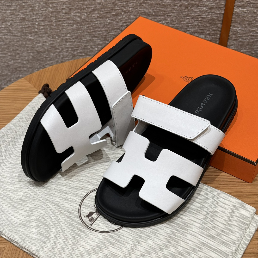 Hermes-chypre sandal