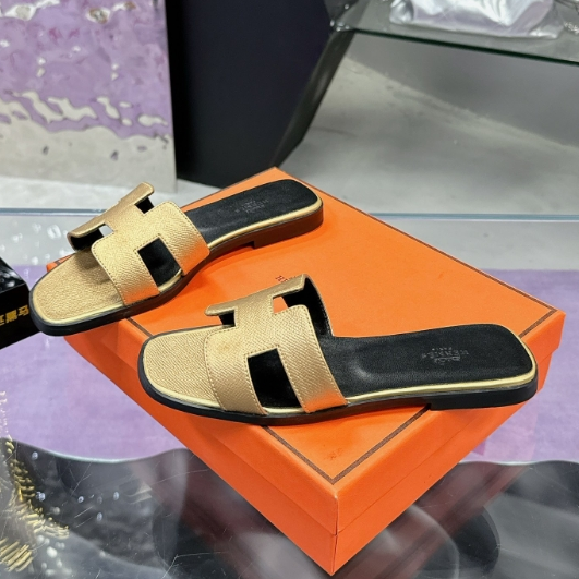 HERMES-Classic Flat Bottomed H Beach Sandals