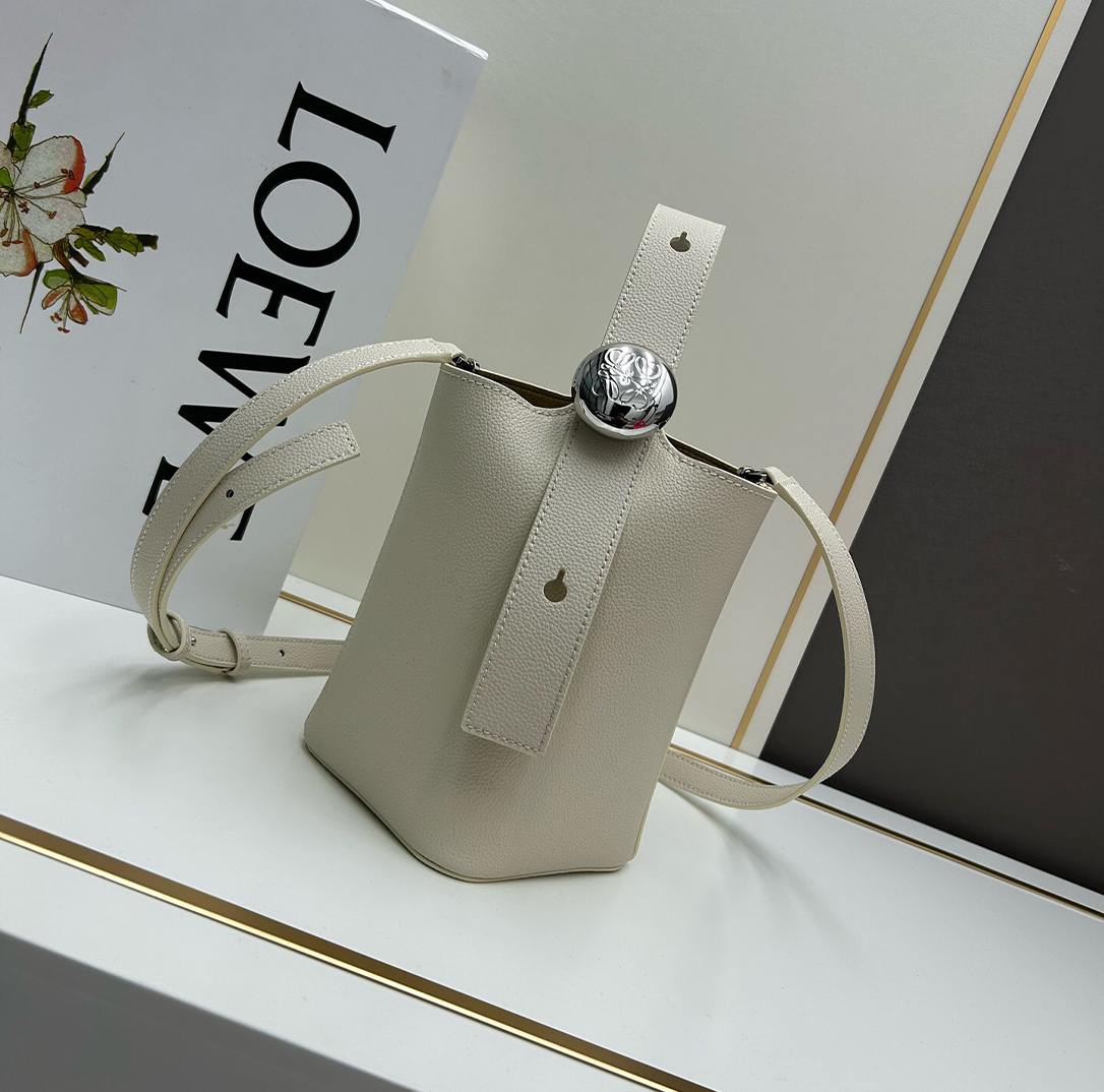 LOEWE-pebble bucket