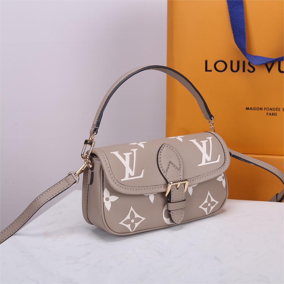LV-NANO DIANE Apricot Handbag