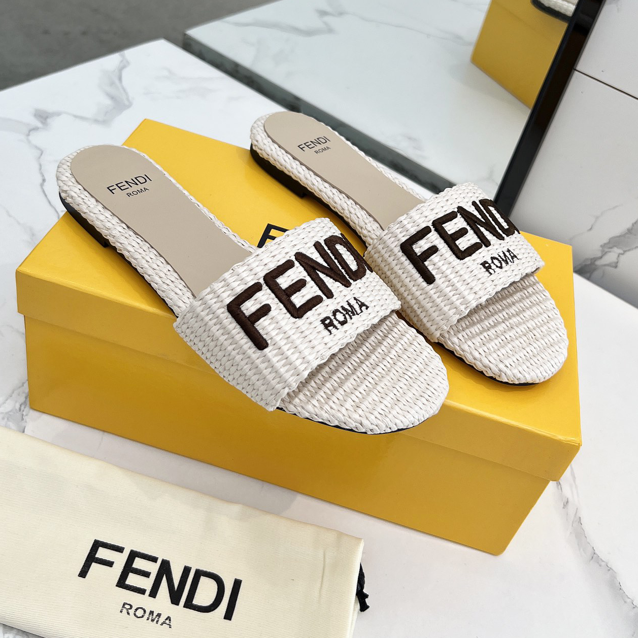 FENDI-Sandals