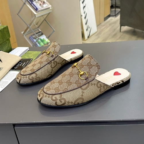 Gucci-Full Sheepskin Smooth Half Drag