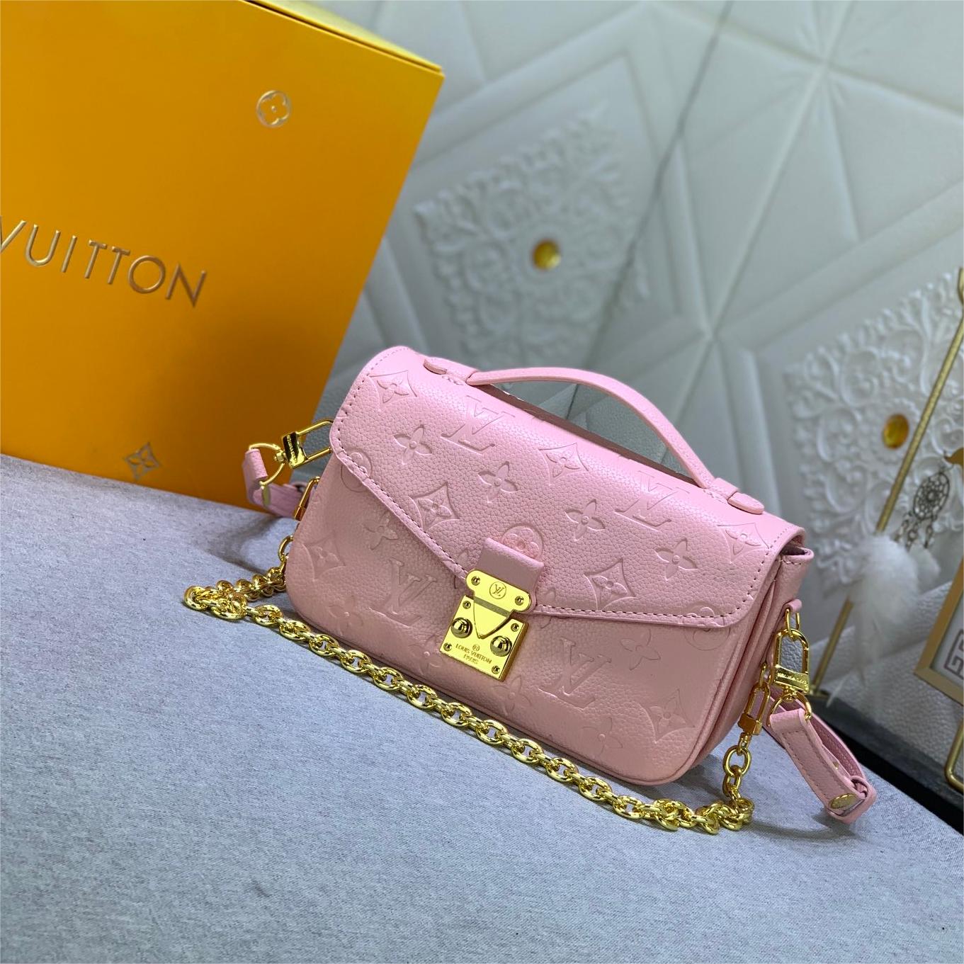LV-Pochette Métis East West handbag