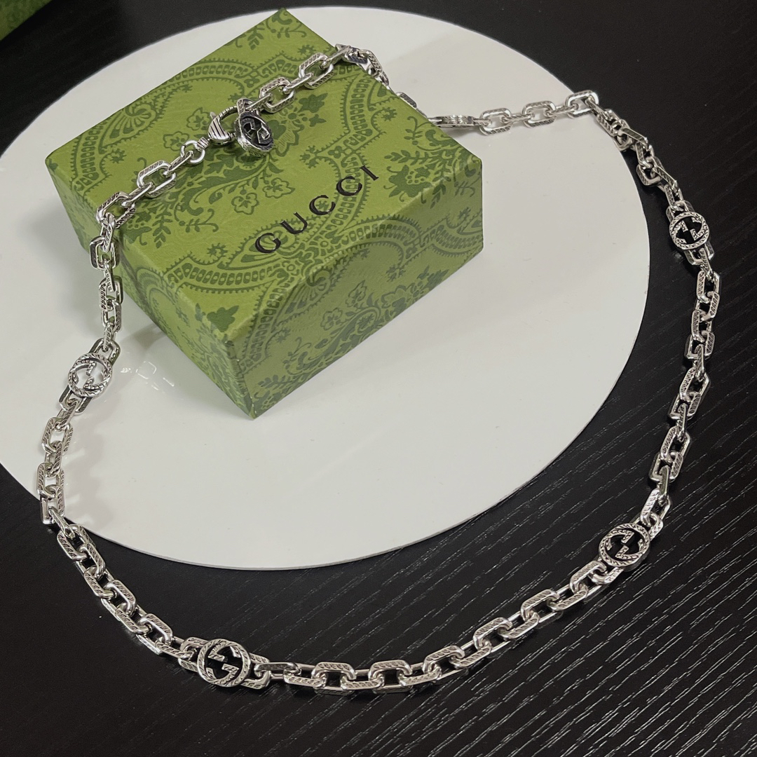 GUCCI-Couple Necklace