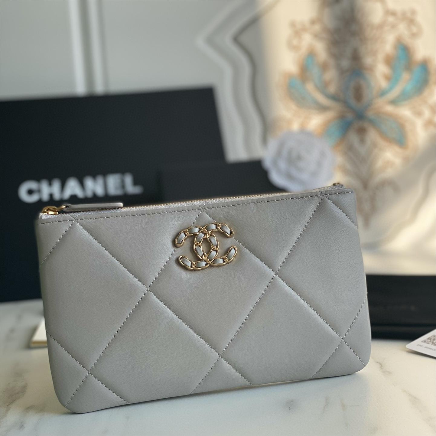 Chanel-Sheepskin Handbag