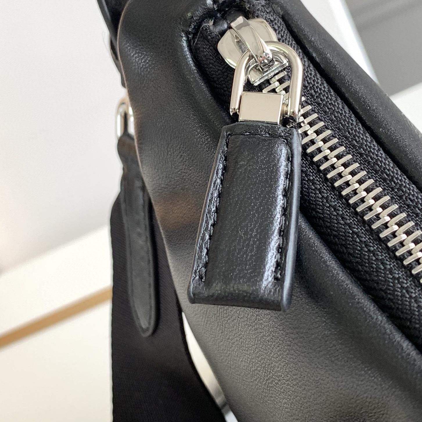 Prada-Lambskin 3 in 1