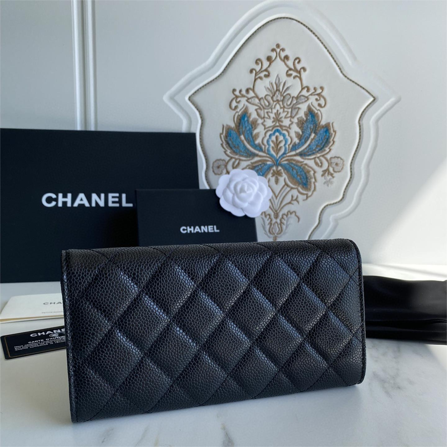 Chanel-Lychee patterned CF long wallet