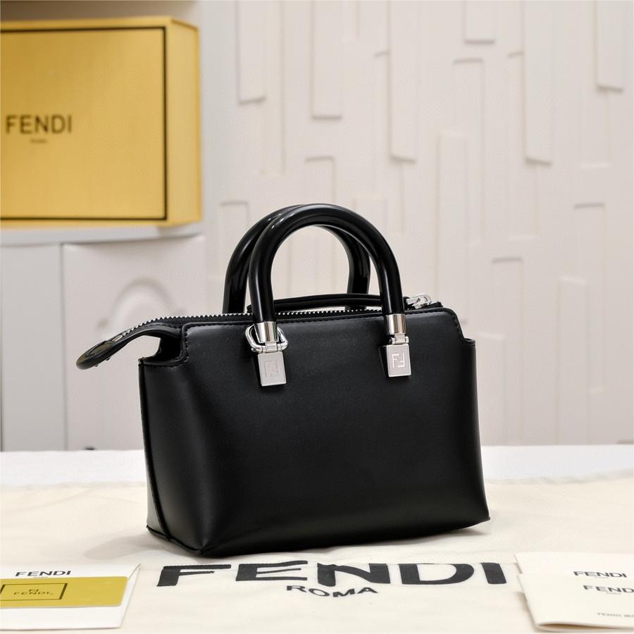 FENDI-mini bythe way