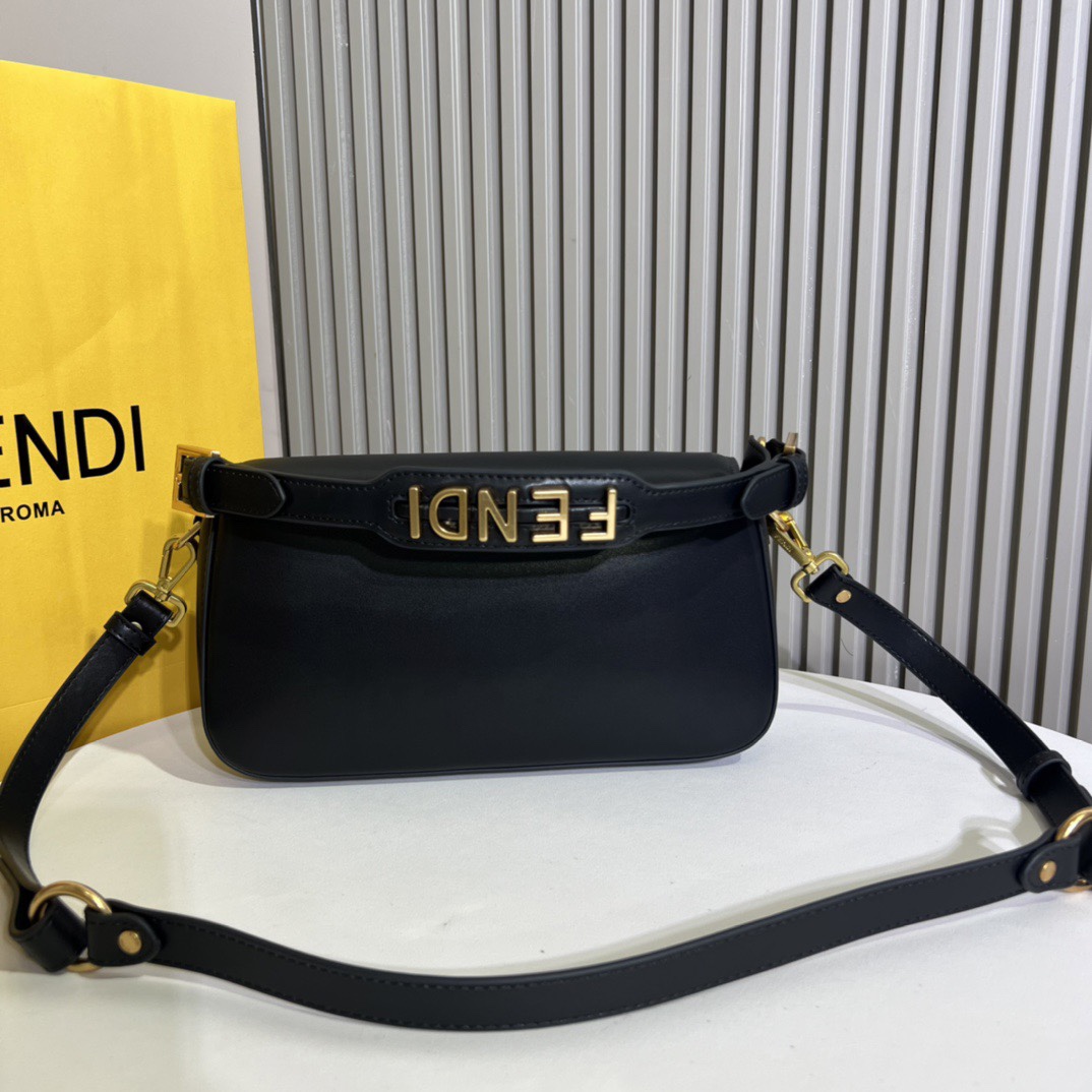 Fendi-Baguette Medium Black Stick Bag