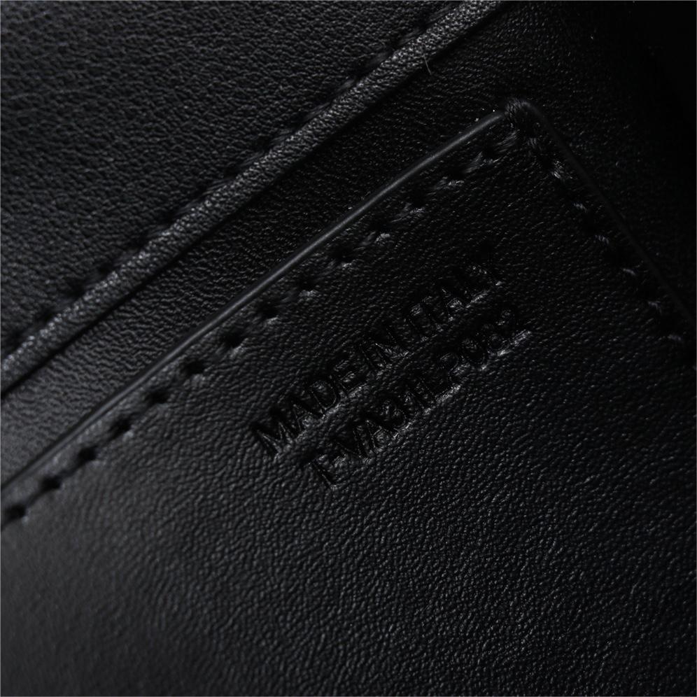 Valentino-Garavani mini locò