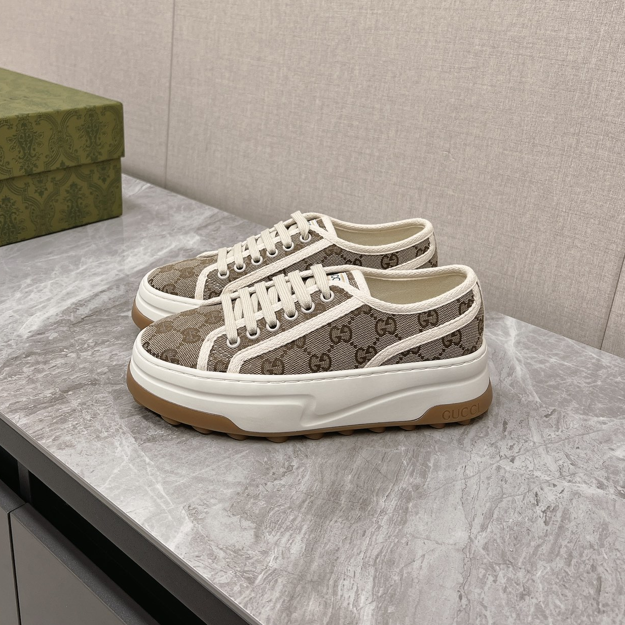 Gucci - Canvas Low cut Casual Shoes