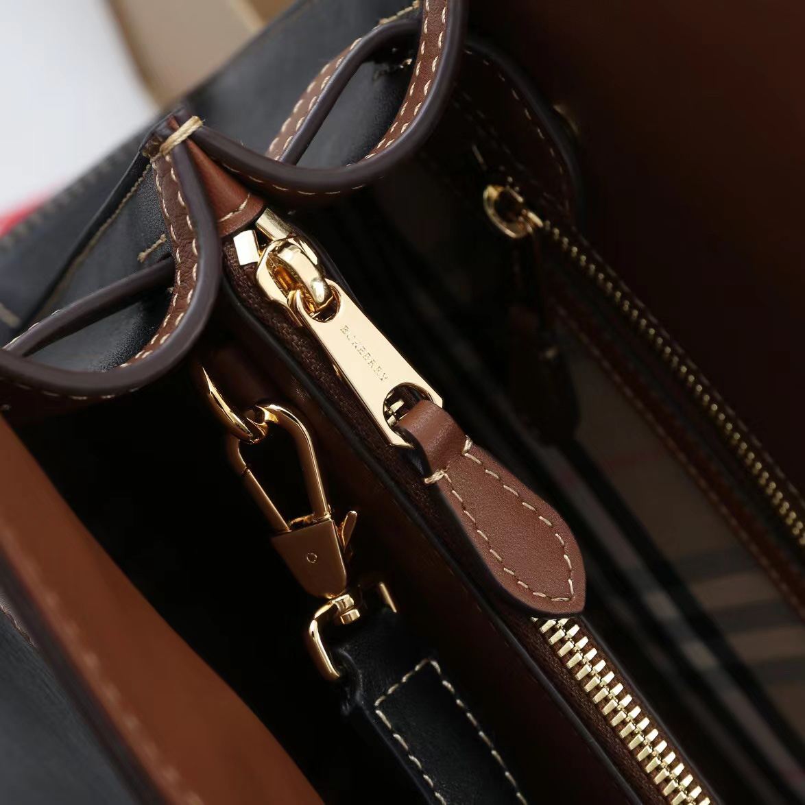 Burberry-Terler handbag