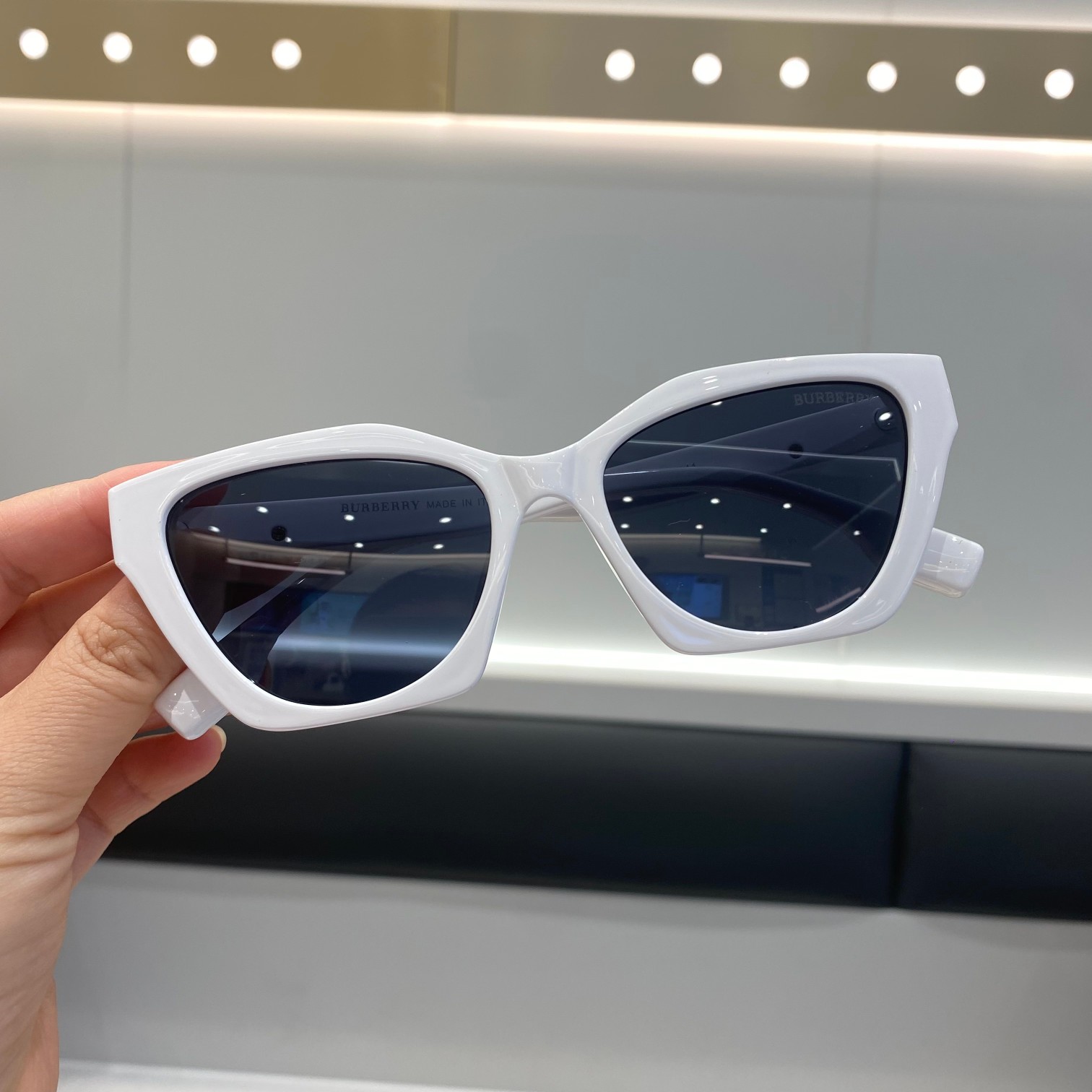 Burberry-unisex polarized sunglasses