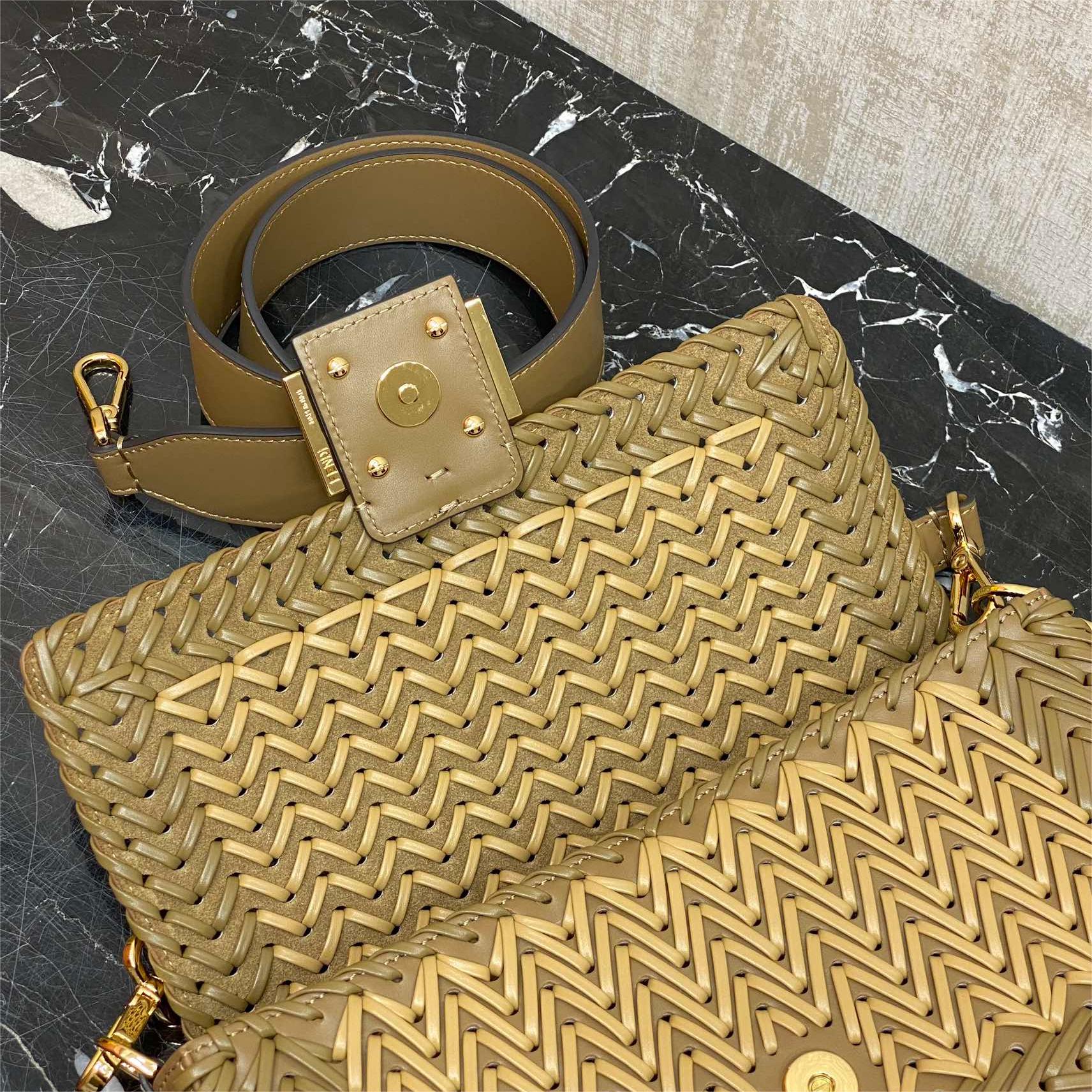 Fendi-Iconic Baguette Mini Handbag