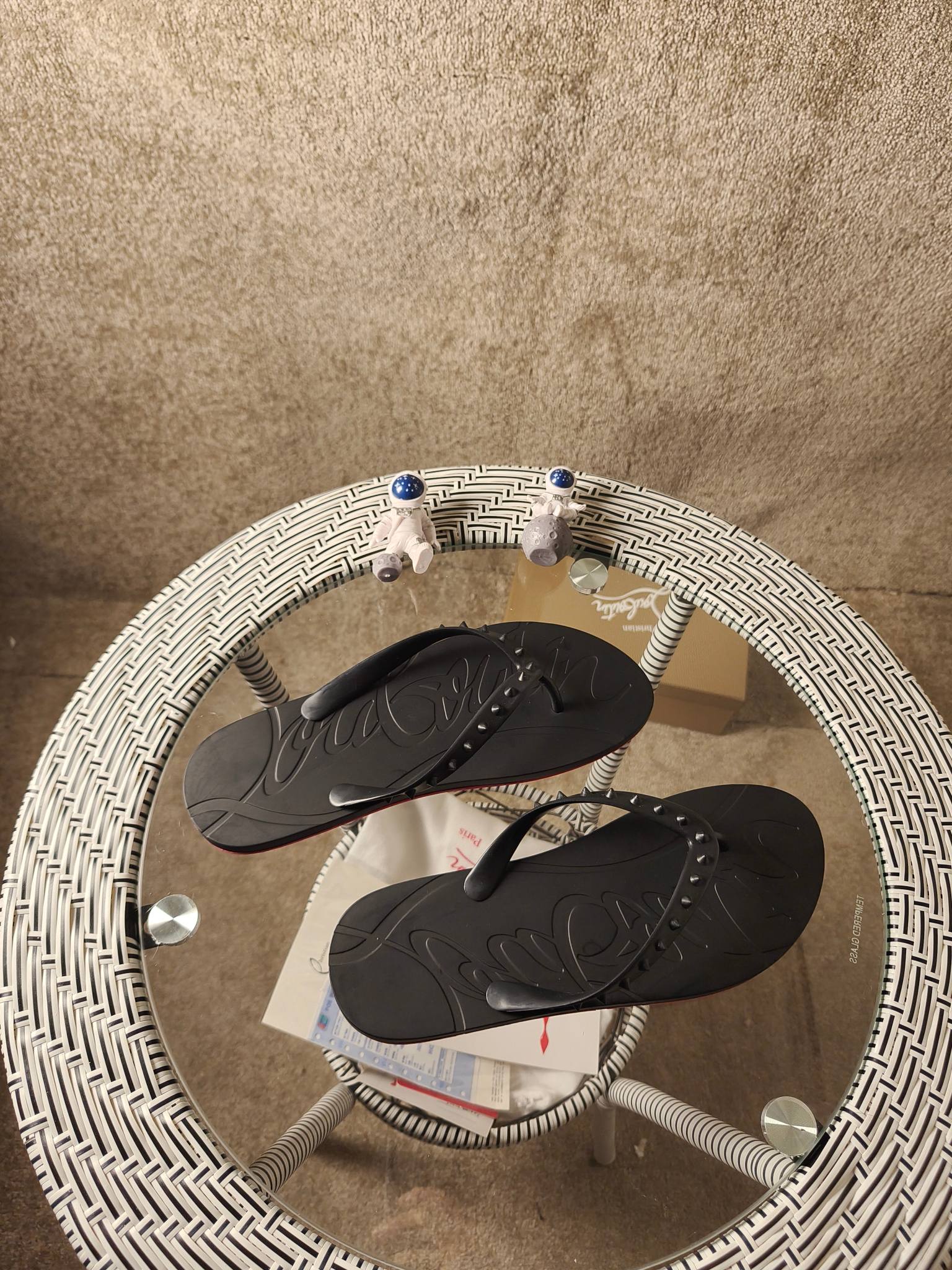 Christian Louboutin-Red-sole slide