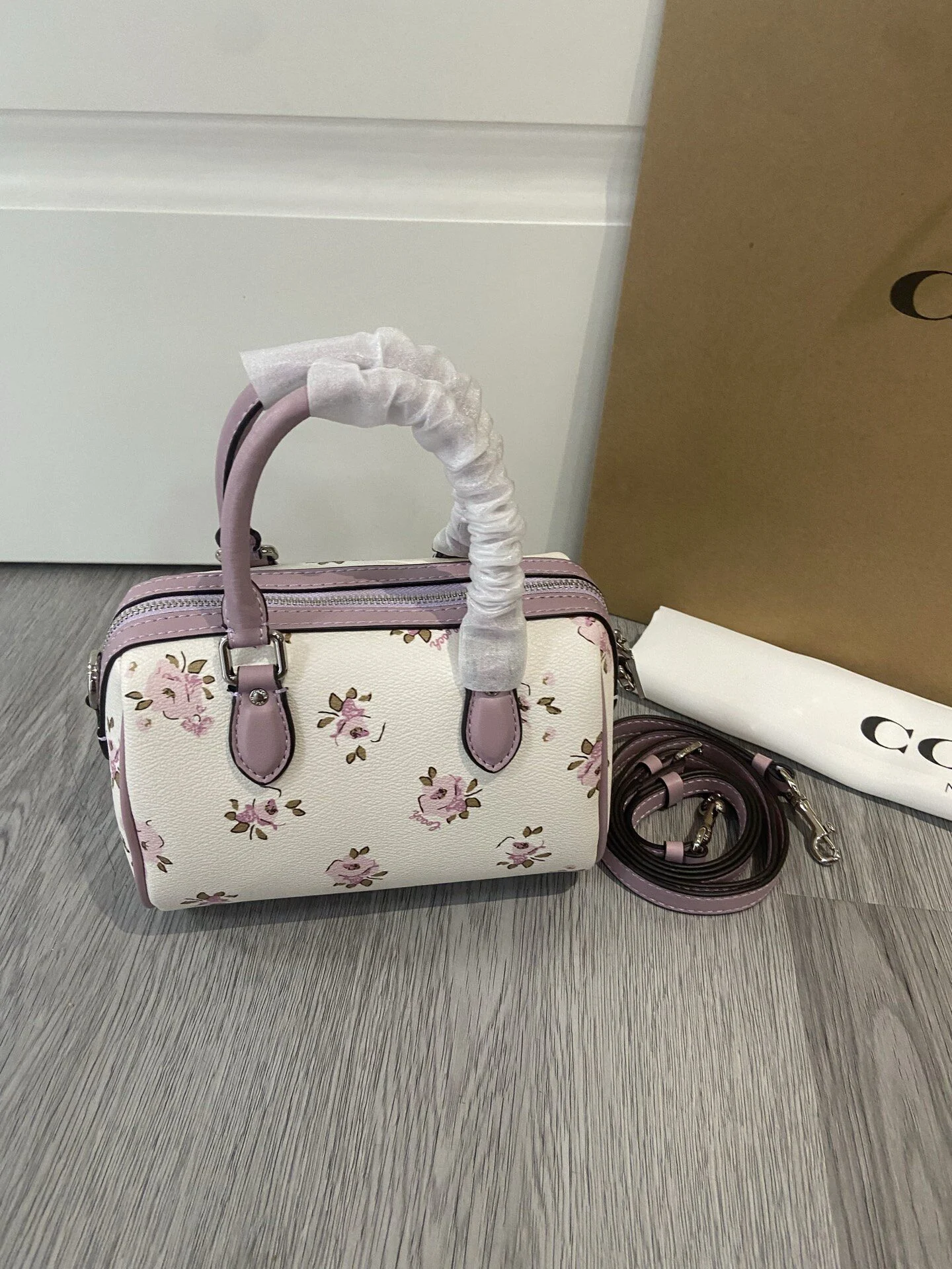 COACH - Sakura Petal Mini: Blossom in Pink