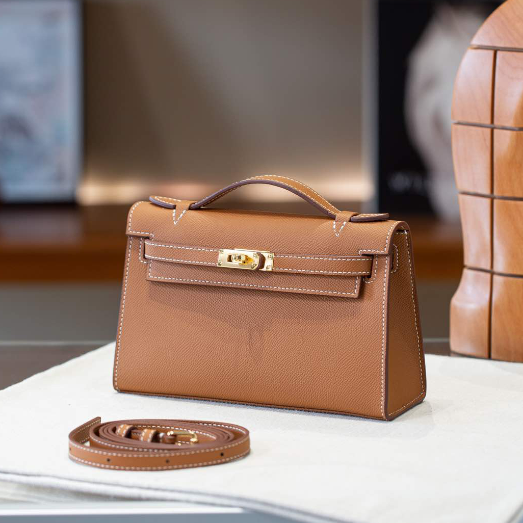 Hermes-Kelly 1st Generation Epsom Cowhide Brown Golden Buckles/Silver Buckles