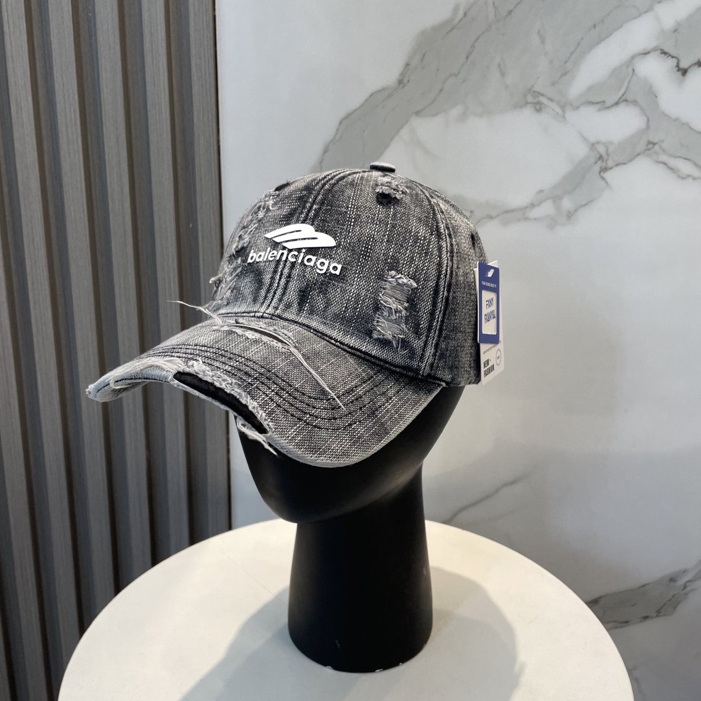 Balenciaga cap