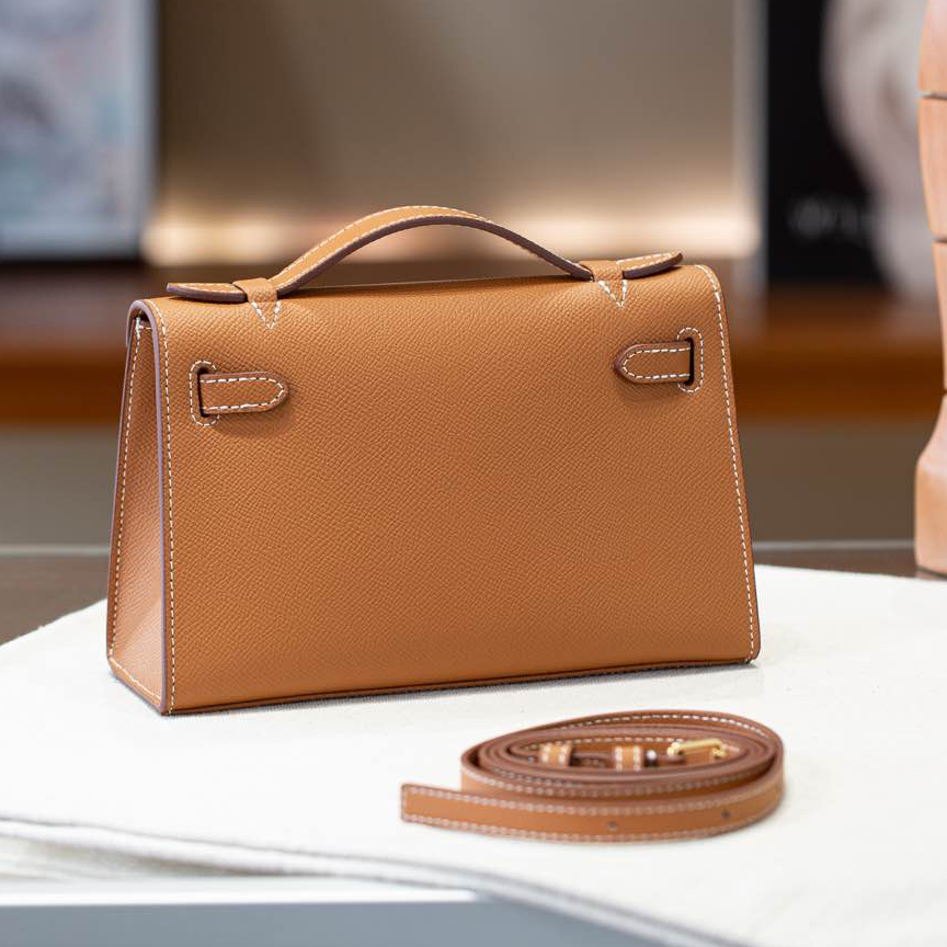 Hermes-Kelly 1st Generation Epsom Cowhide Brown Golden Buckles/Silver Buckles