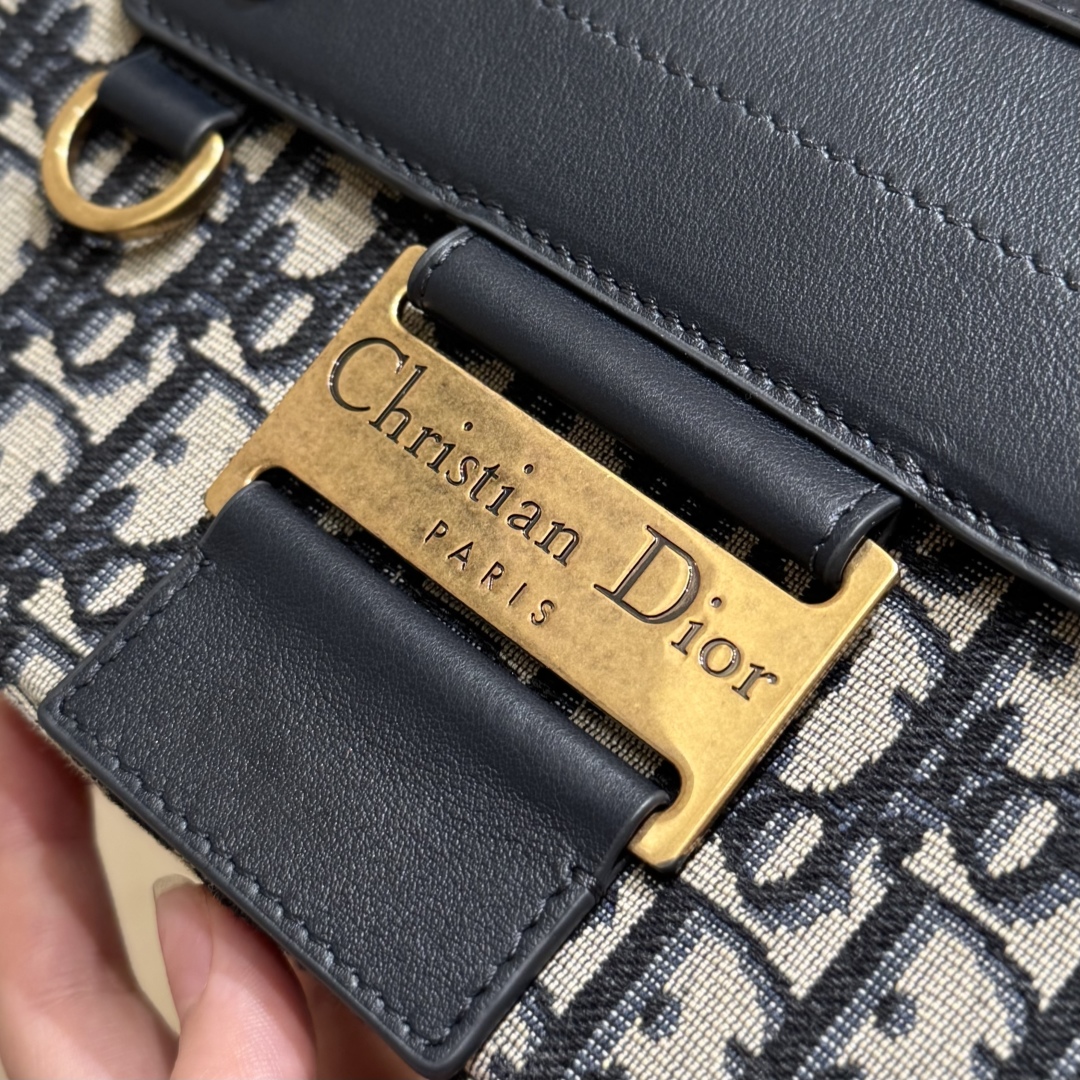 Dior - Small Streetchic Bag