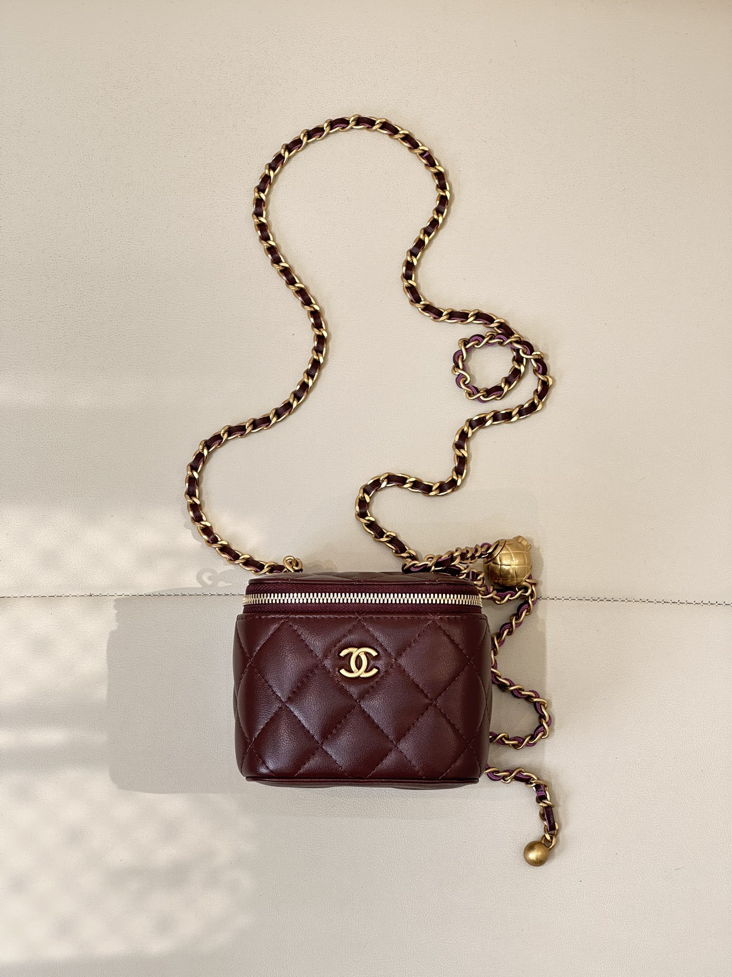 Chanel - AP4168
