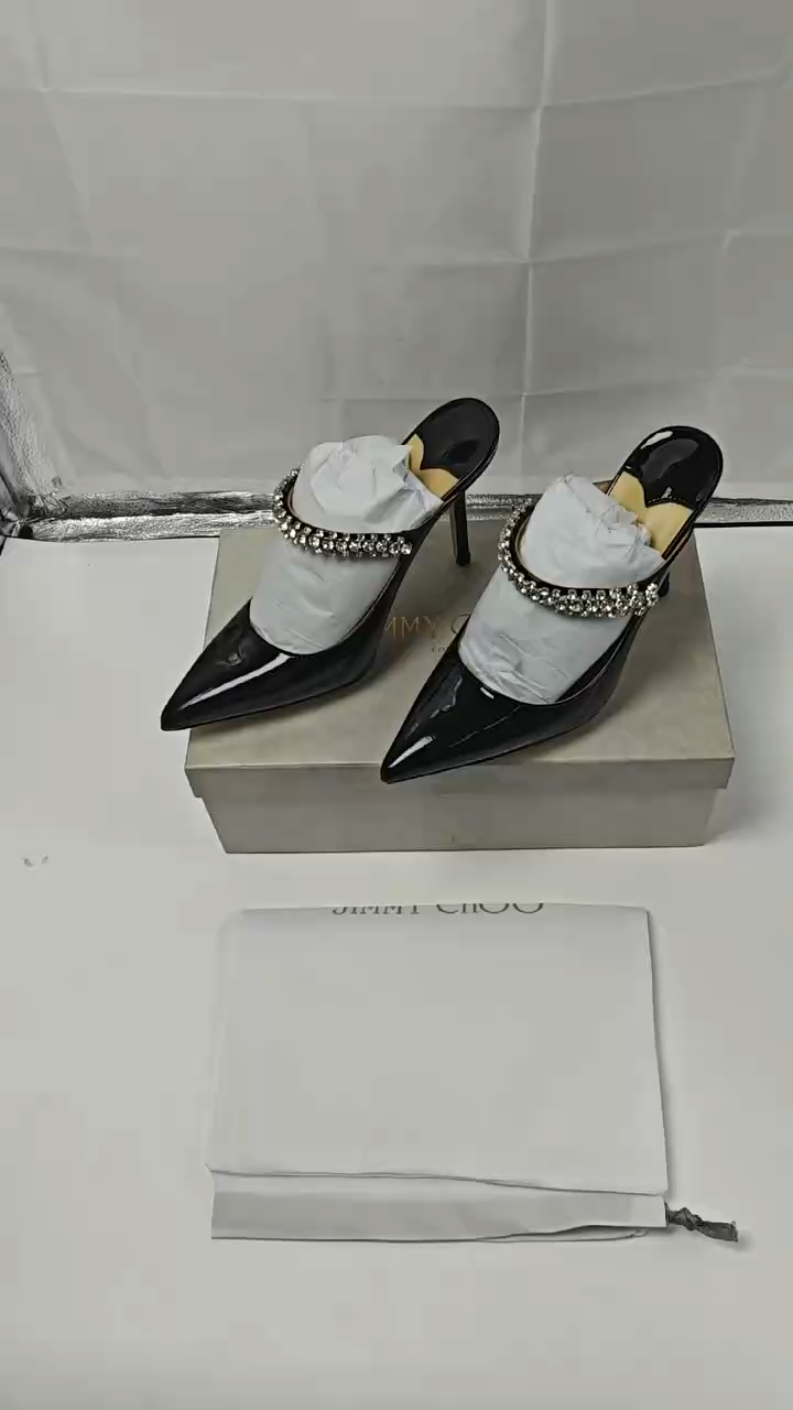 Jimmy Choo - Bing Pointed Toe Slip-On Slippers for Women (Black)