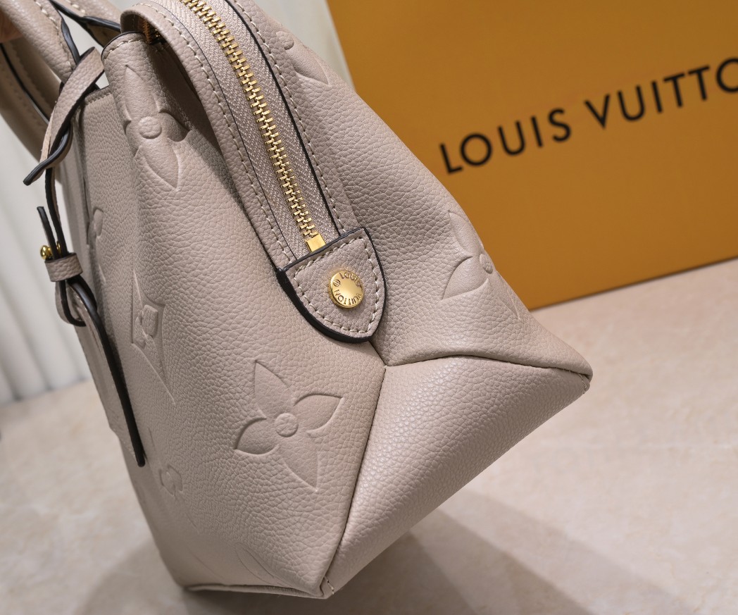 LOUIS VUITTON - LV GRAND PALAIS Leather Handbag Brown