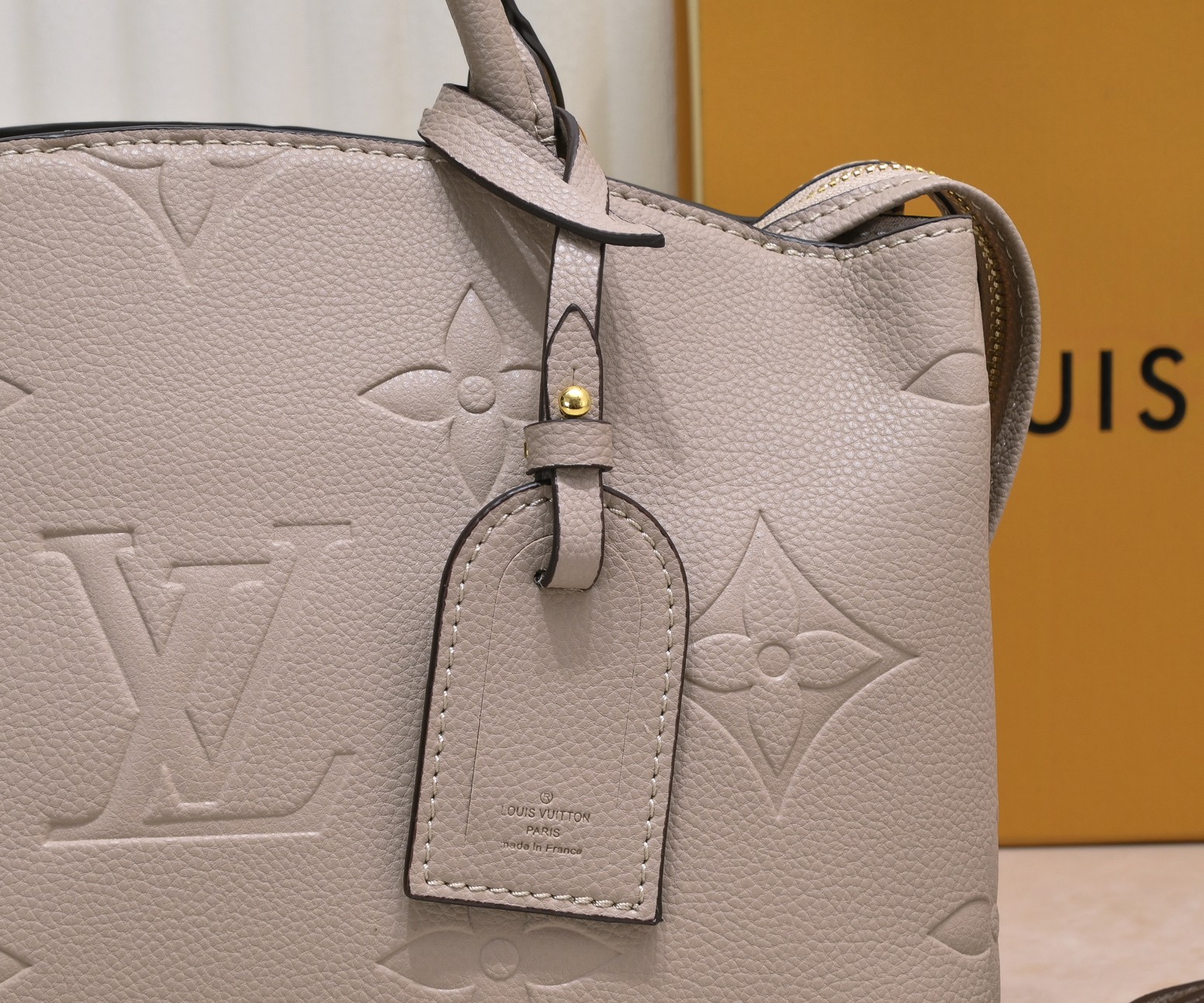 LOUIS VUITTON - LV GRAND PALAIS Leather Handbag Brown