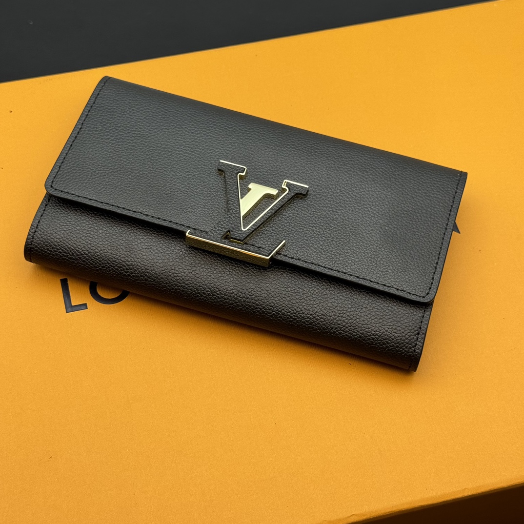LOUIS VUITTON - LV Capucines Taurillon Leather Capucine Wallet Black