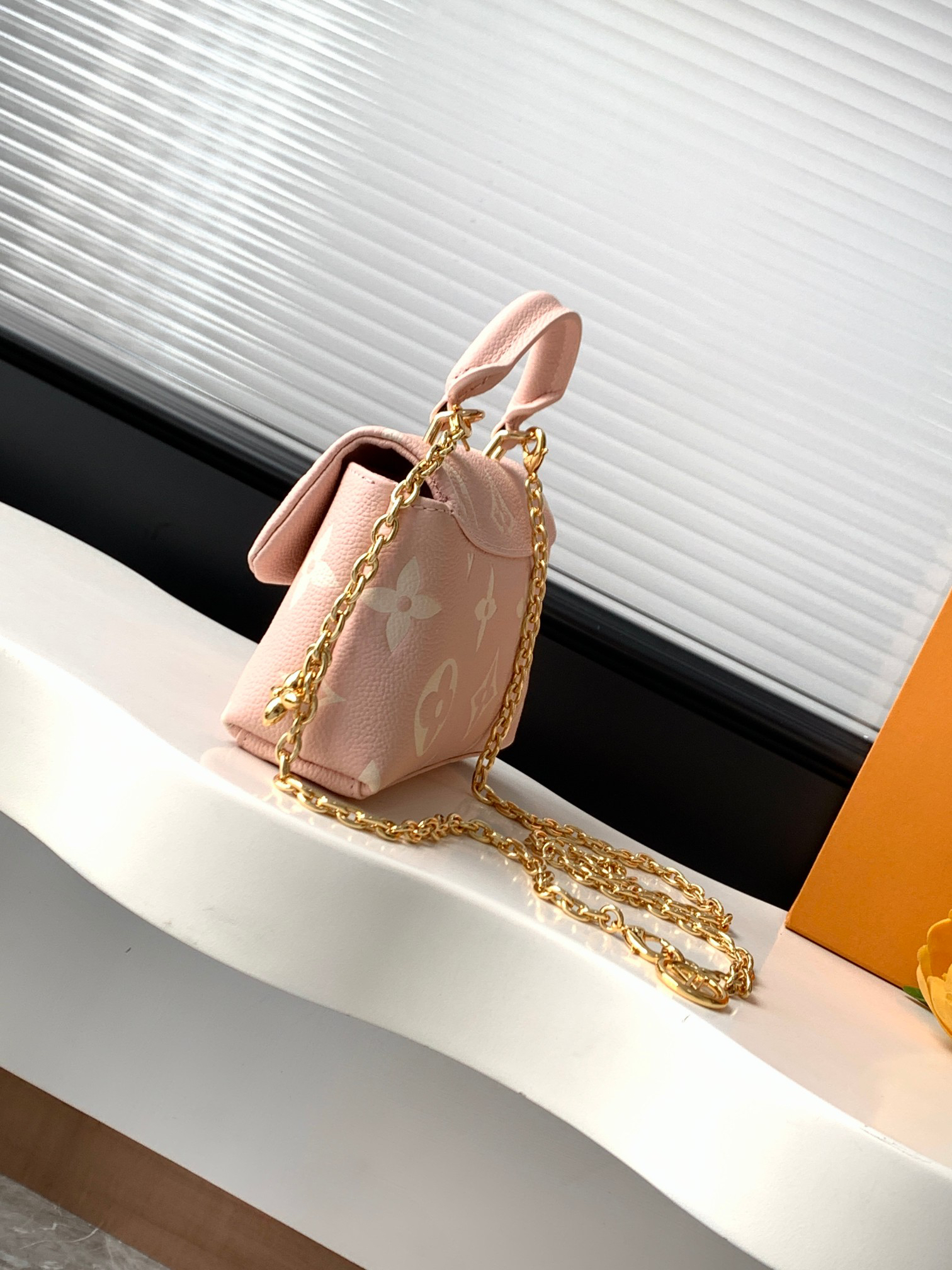 LOUIS VUITTON - LV Nano Madeleine Single Shoulder Handle Mini Bag Pink