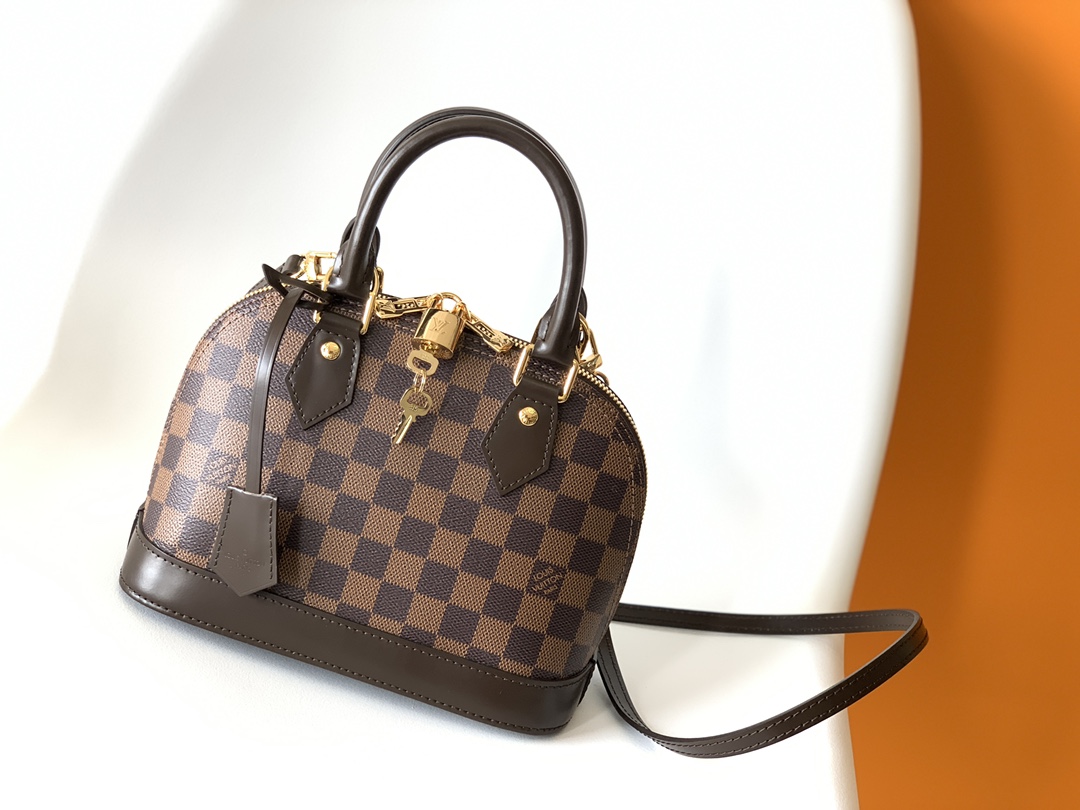 LV-Chessboard Shell Bag