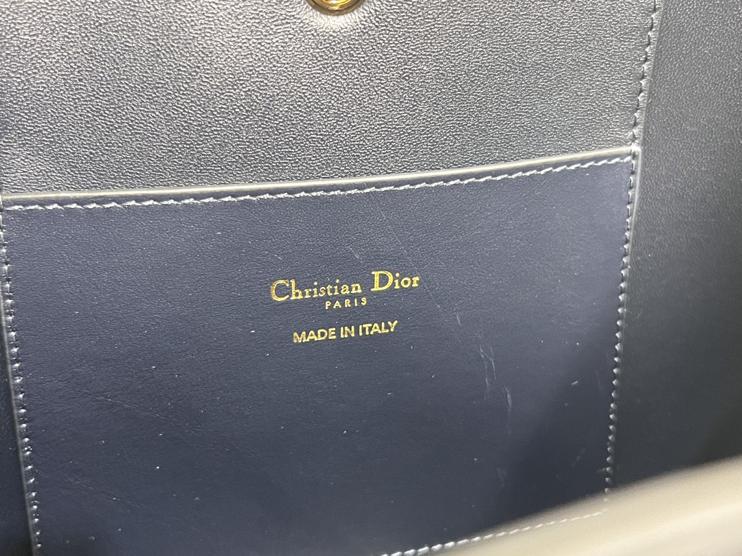 Dior - Signature Bucket Cowhide Leather Bucket Shoulder Crossbody Hand Bag Small Black