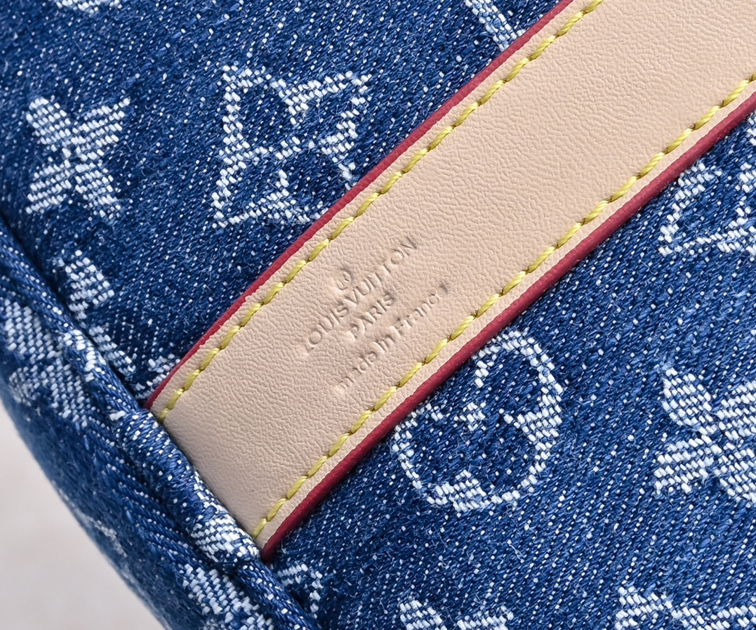 Louis Vuitton - LV Keepall Bandoulière 45 Travel Hand Shoulder Bag