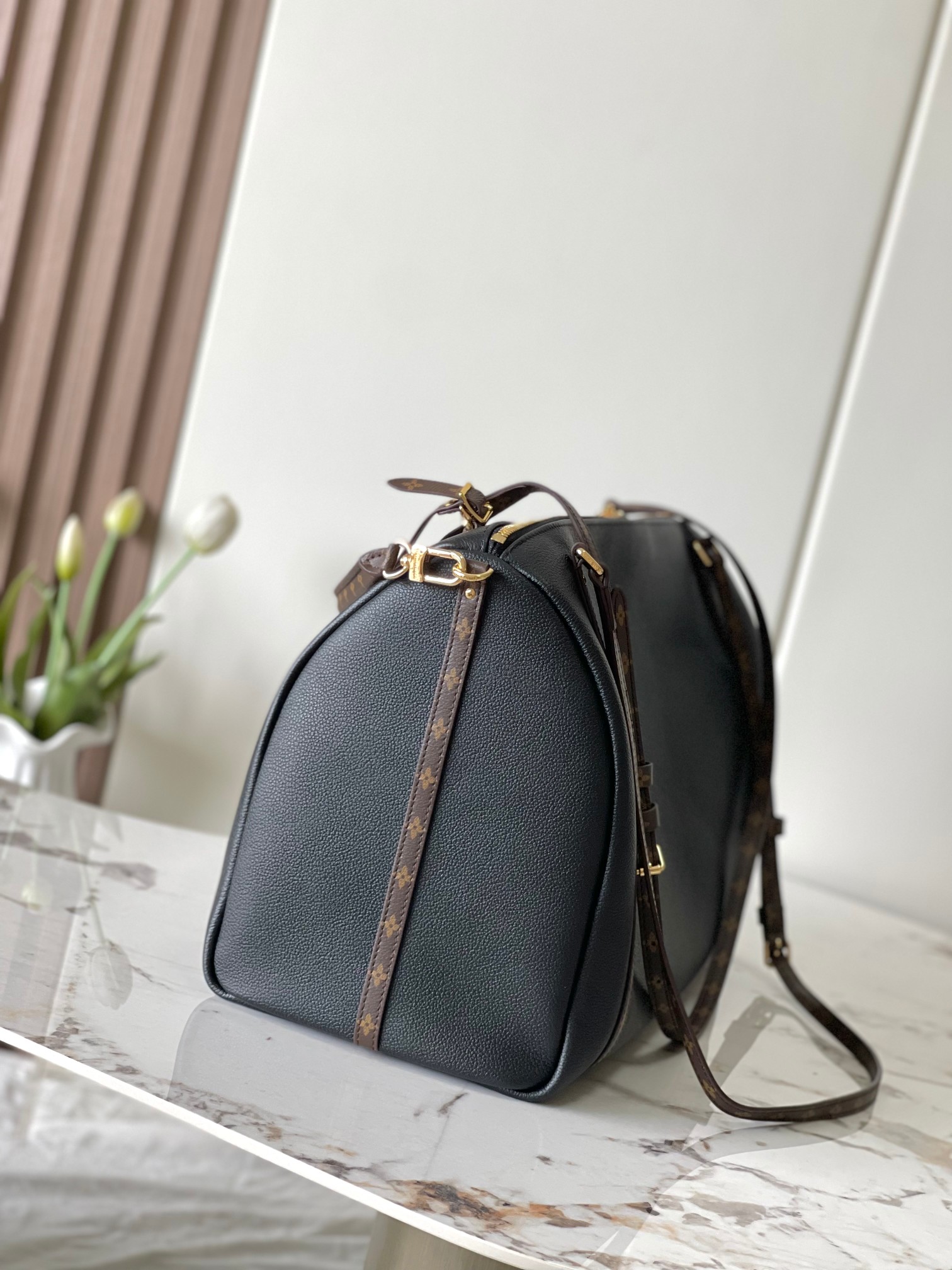 LOUIS VUITTON - LV Express Leather Shoulder Travel Bag Large Black