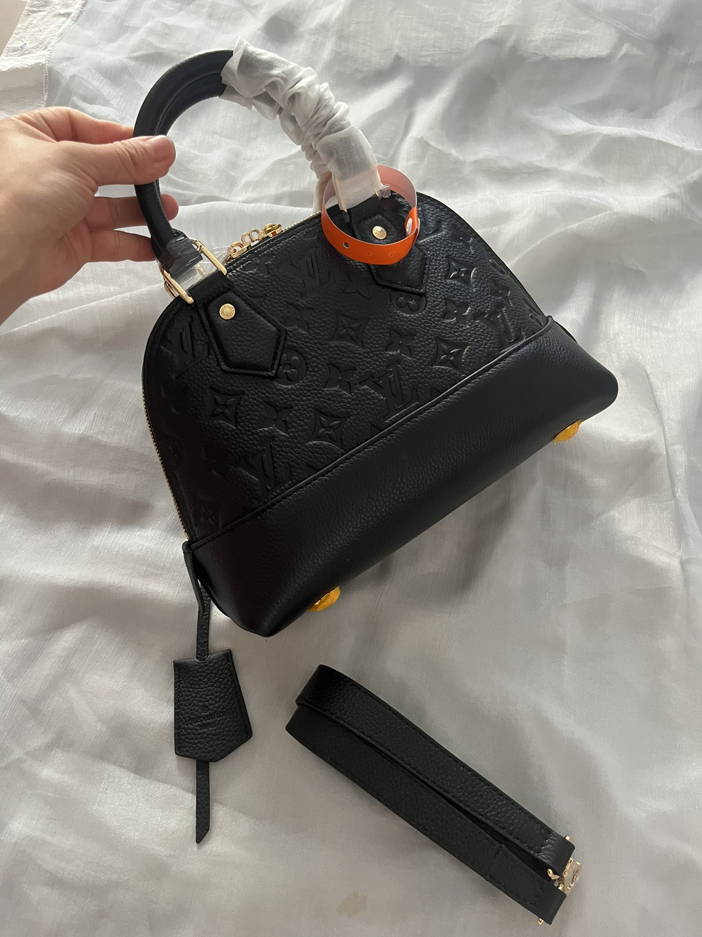 LOUIS VUITTON - LV NÉO Alma BB Cowhide Shell Bag Handbag Medium Black