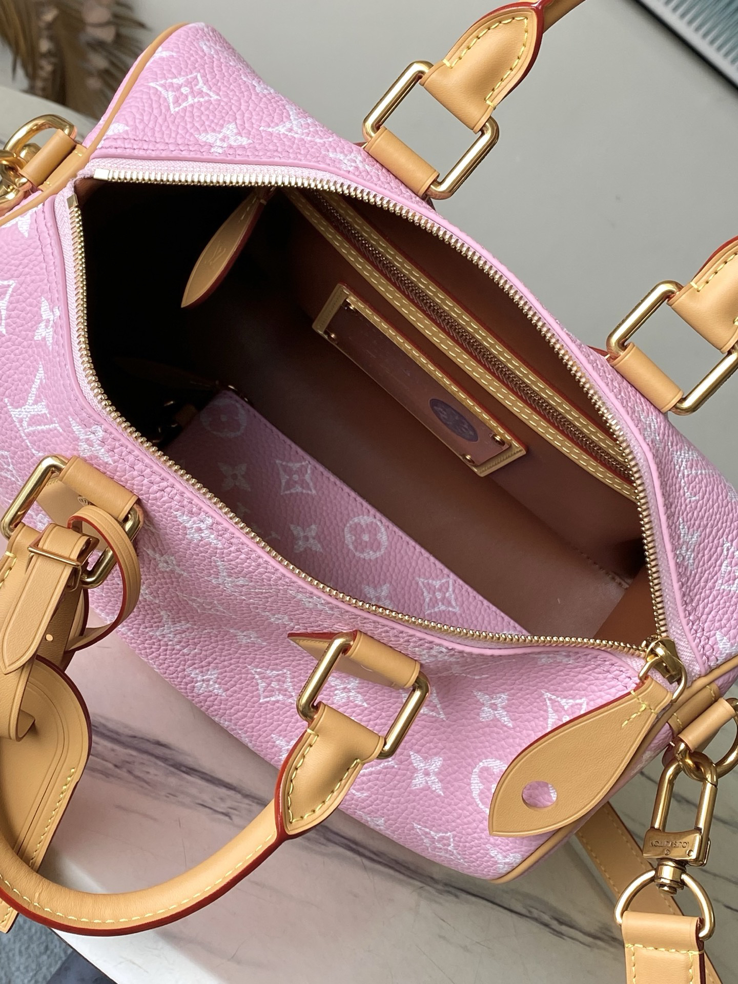 LOUIS VUITTON - LV Speedy P9 Bandoulière 30 Leather Shoulder Crossbody Handbag Pink