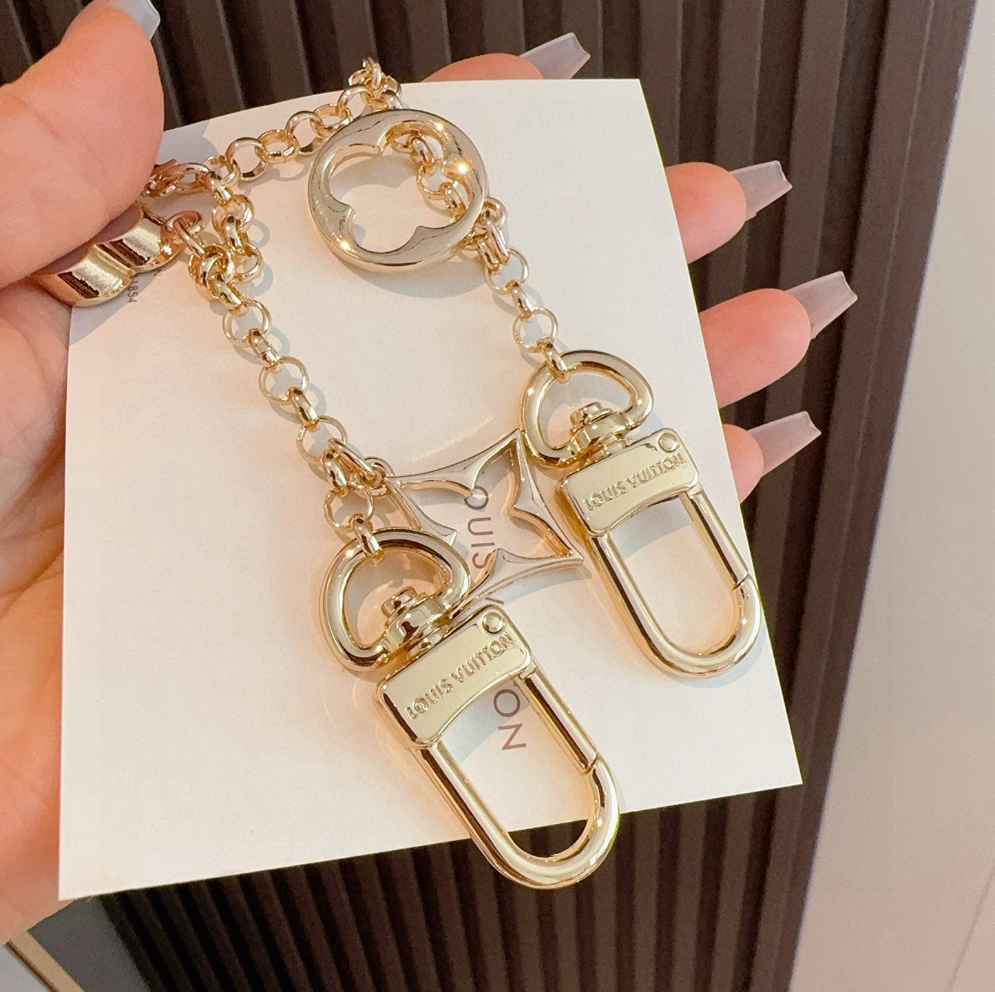 LOUIS VUITTON - LV Fleur de Monogram Bag Chain