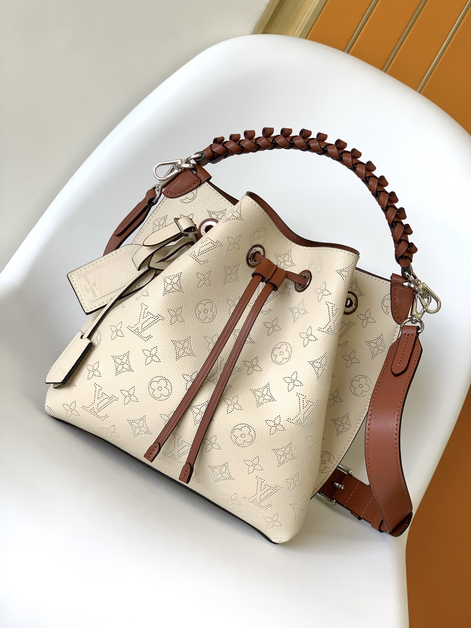 LOUIS VUITTON - LV Muria Leather Bucket Shoulder Hand Bag Cream Brown
