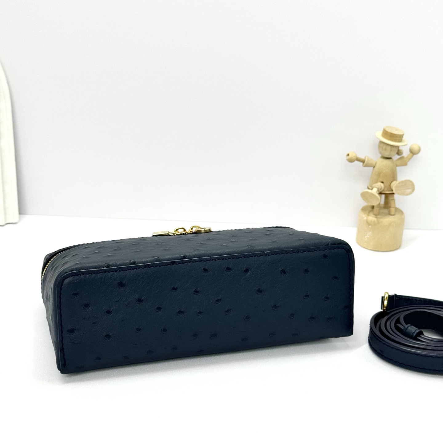 Loro Piana ExtraPocket L19 Ostrich Pattern Leather Box Shoulder Handle Crossbody Bag Black