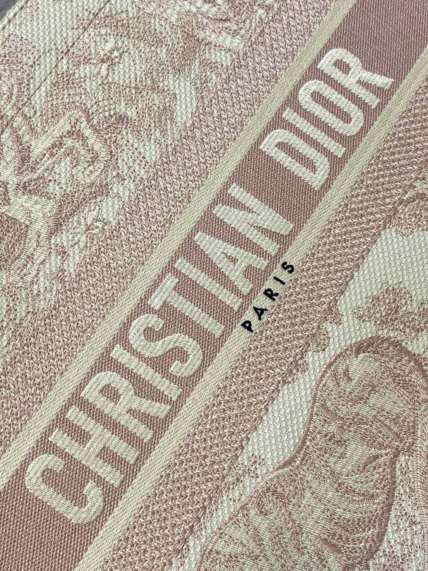 DIOR - BookTote Tiger Embroidered Tote Bag Shopping Bag Handbag Medium Pink