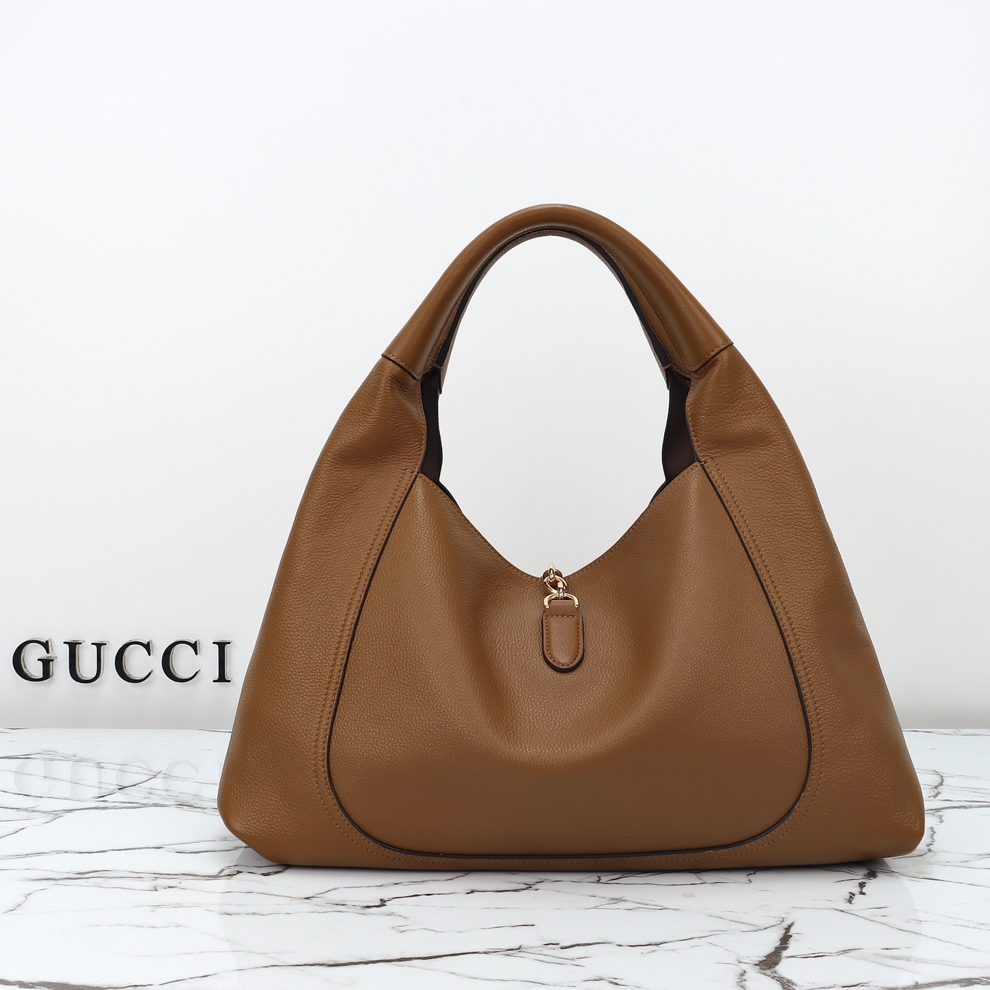 Gucci- Softbit series semi horseneck buckle leather bag
