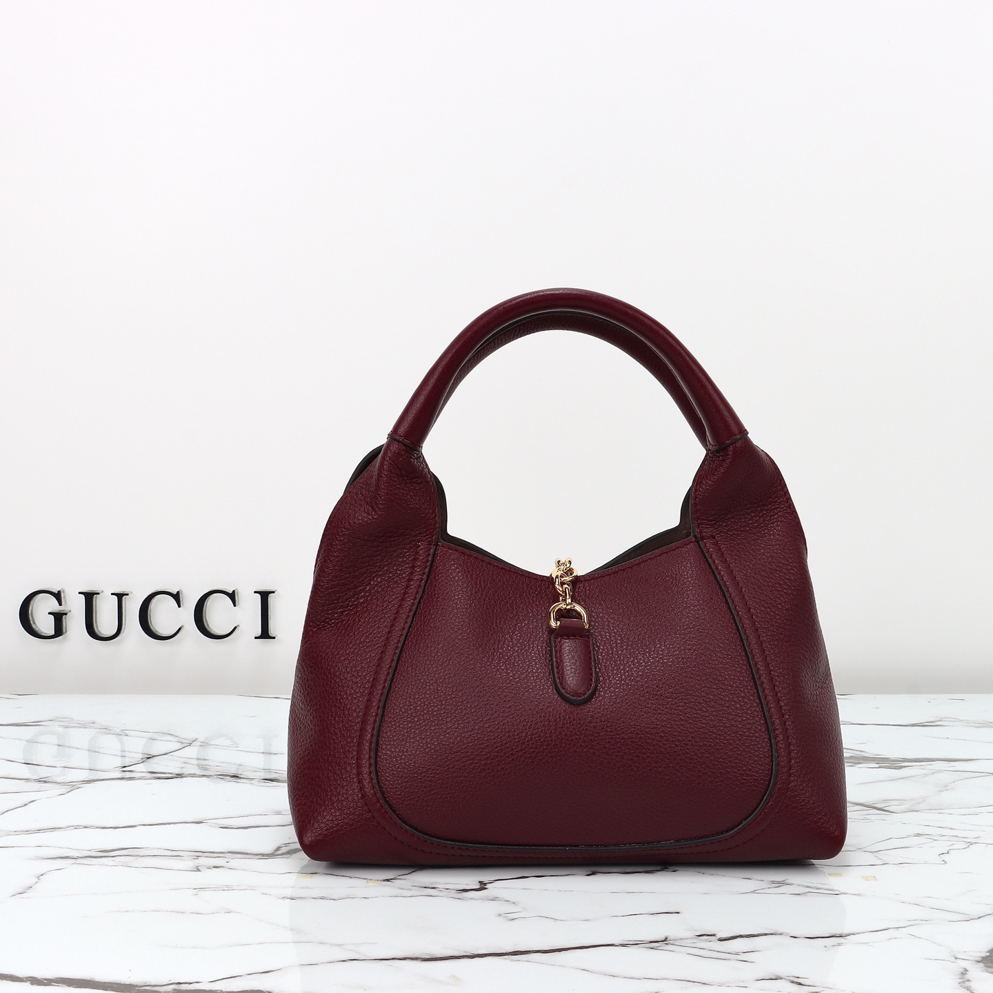 Gucci- Softbit series semi horseneck buckle leather bag