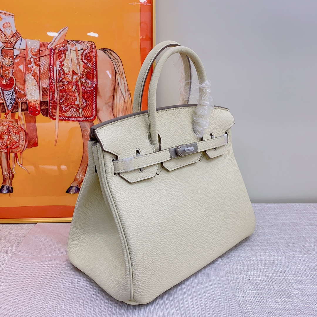 HERMES - Birkin 30 Silver Buckle Leather Handbag Cream White